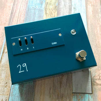 EUNA pedal from 29 Pedals - Dark Blue